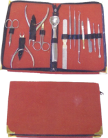 MANICURE Pedicure Etui 14teilig rostfrei